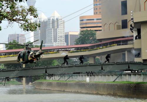 KL22_16042012_DSA