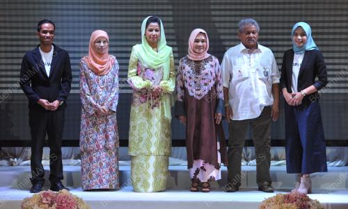 KL22_16052017_FESYEN