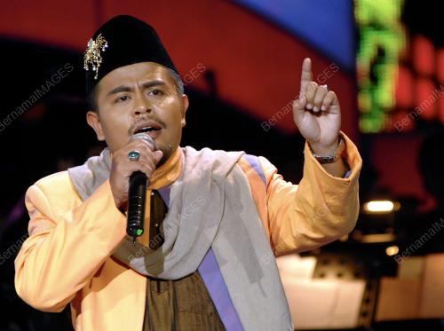 PERTANDINGAN AKHIR SAYEMBARA PUISI DAN SYAIR