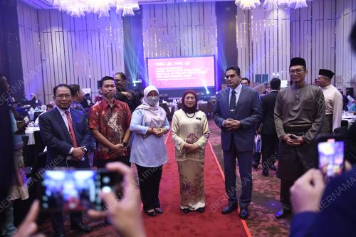 DATUK SERI NANCY SHUKRI