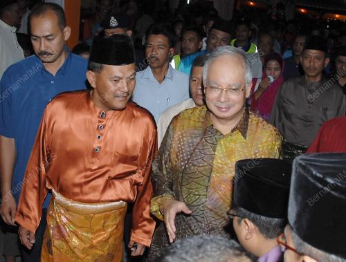 MOHD NAJIB TUN ABDUL RAZAK