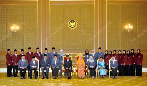 KL22_17112016_AGONG_YSB