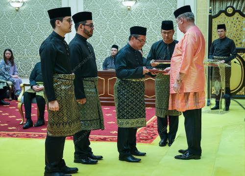 KL22_17122025_ANGKAT SUMPAH