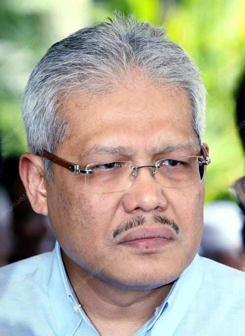 HAMZAH ZAINUDIN