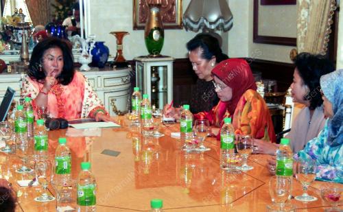 ROSMAH MANSOR