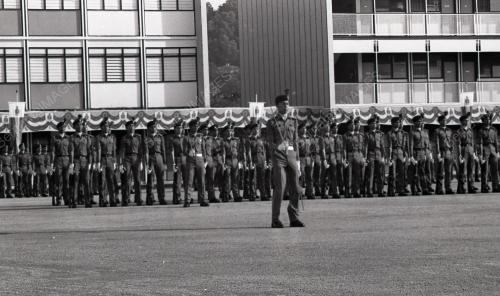 DISEMBER 1982