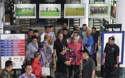 DATUK SERI DR AHMAD ZAHID HAMIDI