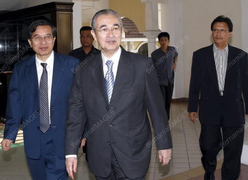 ABDULLAH AHMAD BADAWI