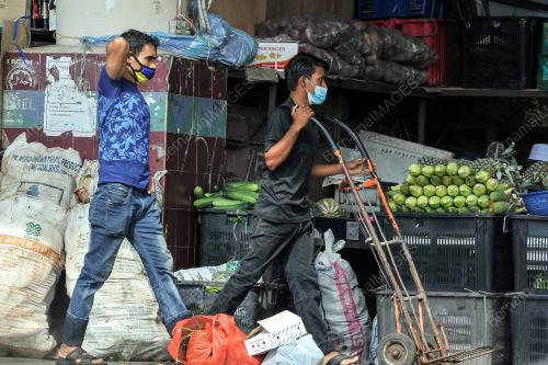 PEKERJA ASING DI PASAR BORONG SELANGOR, SERI KEMBANGAN