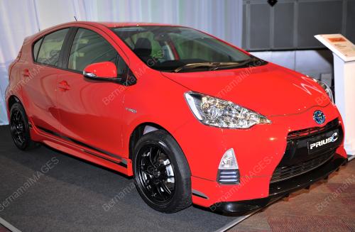 KL22_20022012_TOYOTA
