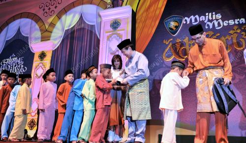 DATUK SERI SYED ZAINAL ABIDIN SYED MOHD TAHAR