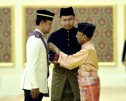 KL22_20092016_AGONG_PINGAT