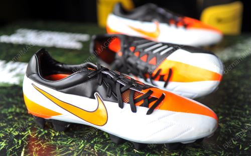 NIKE_T90