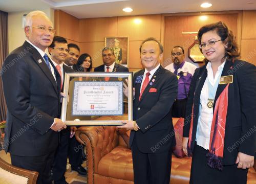 KL22_20112014_ROTARY