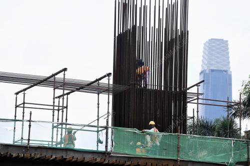 SEKTOR PEMBINAAN BEROPERASI
