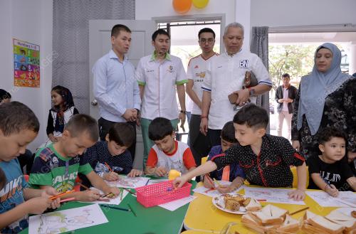 KL22_21012017_LAWATAN