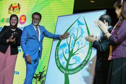 DATUK DR XAVIER JAYAKUMAR