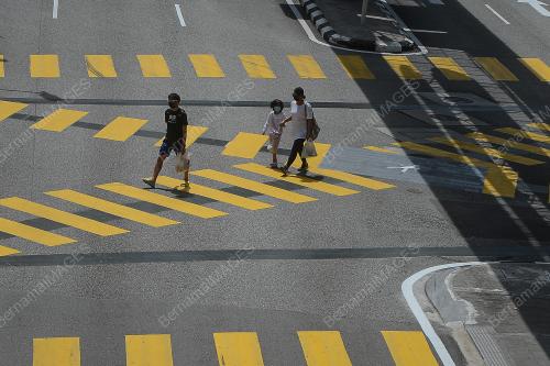 LINTASAN PEJALAN KAKI X