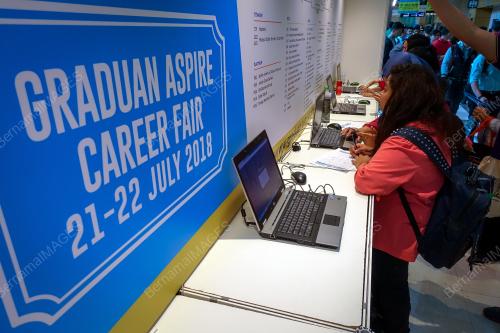 KL22_21072018_GRADUAN_BN201807203685