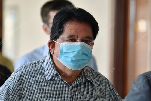 DATUK SERI TENGKU ADNAN TENGKU MANSOR