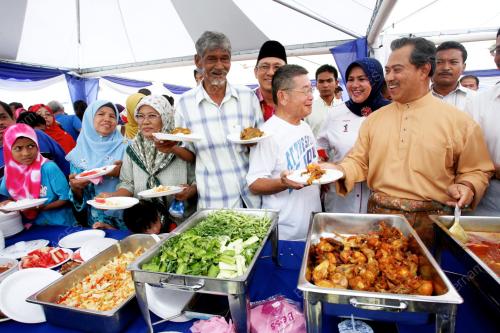 MUHYIDDIN MOHD YASSIN