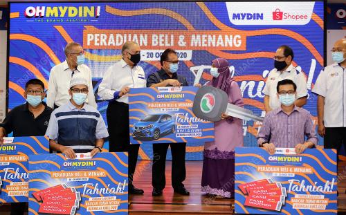 DATUK ALEXANDER NANTA LINGGI