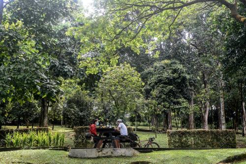KL22_22082021_BERKELAH