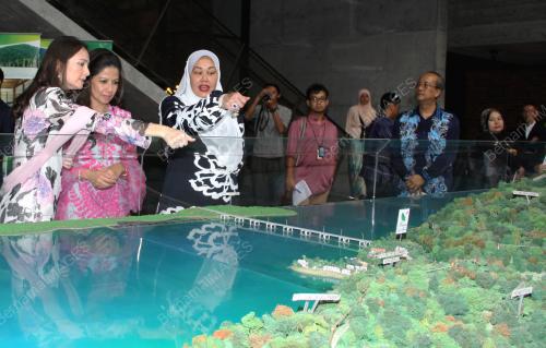 KL22_23012015_PELANCARAN1