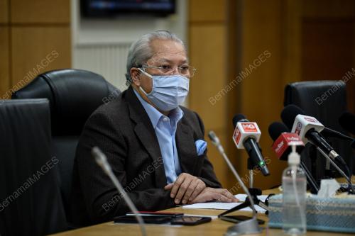 TAN SRI ANNUAR MUSA