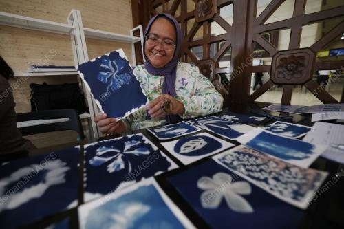 PROFESSOR MADYA DR FARIDAH QAMARUZ ZAMAN