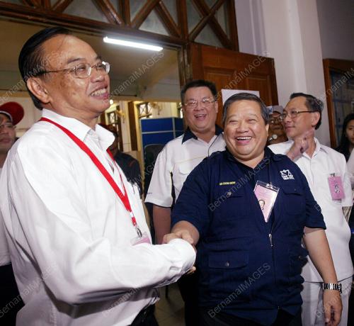PENAMAAN CALON PRU12
