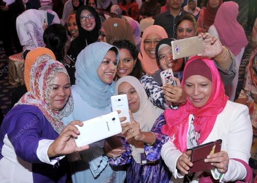 KL22_24082016_HADIR