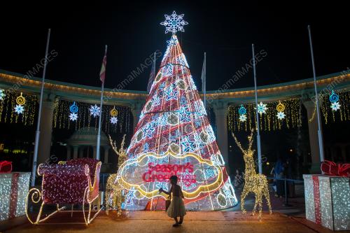 TINJAUAN KRISMAS