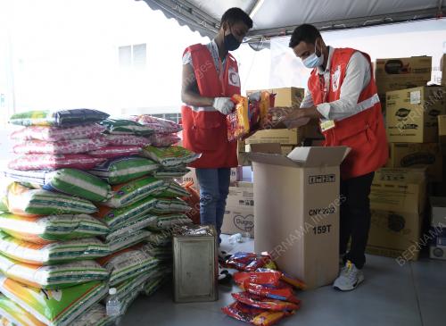 LOTUS'S BANTUAN BANJIR
