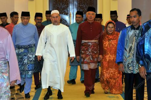 KL22_25062017_AGONG