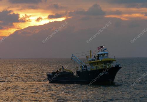 KAPAL NELAYAN