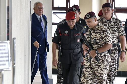 DATUK SERI NAJIB TUN RAZAK