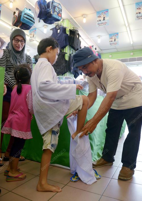 KL22_25122015_KEMBALI_KE_SEKOLAH