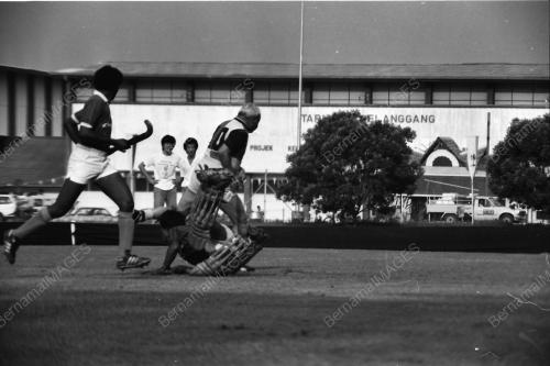 KL22_26012015_PLAYS_HOCKEY