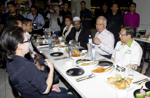 KL22_26102015_PM_RASMI