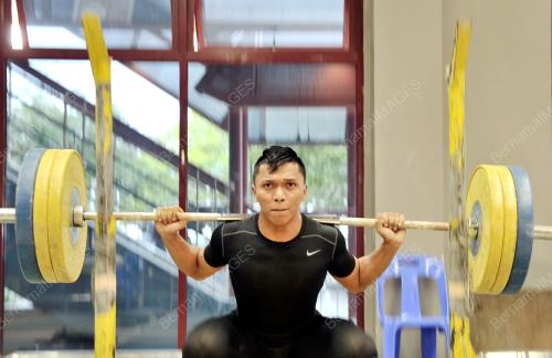 KL22_27012016_ANGKAT_BERAT