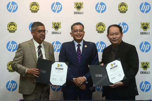 DATUK SERI SHAHRIL MOKHTAR
