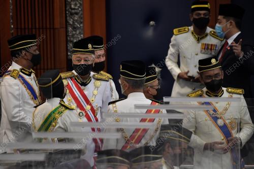 DATUK SERI ISMAIL SABRI YAAKOB