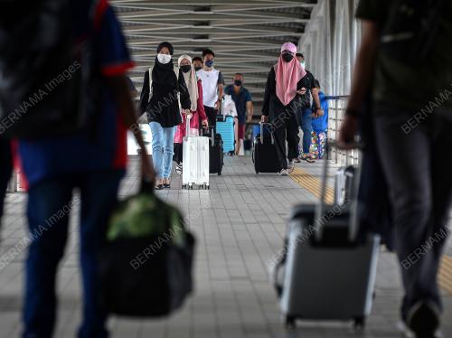 WARGA KOTA PULANG KE KAMPUNG