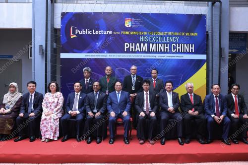 PHAM MINH CHINH