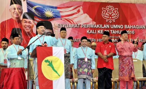 KL22_28082016_UMNO