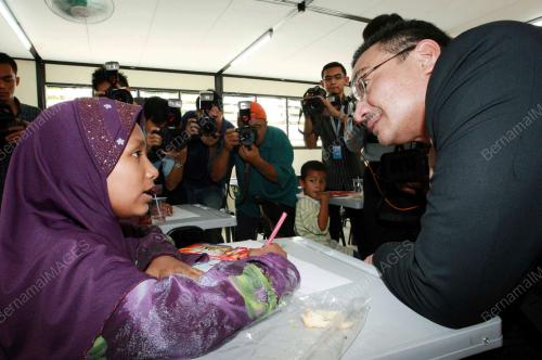 HISHAMMUDDIN TUN HUSSEIN