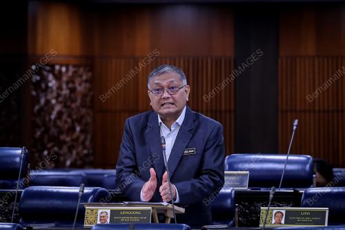 DATUK SERI DR SHAMSUL ANUAR NASARAH