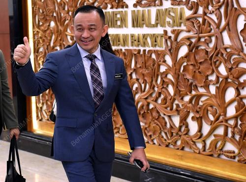 KL22_28112019_PARLIMEN_BN201910012841
