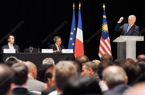 KL22_29072013_FORUM